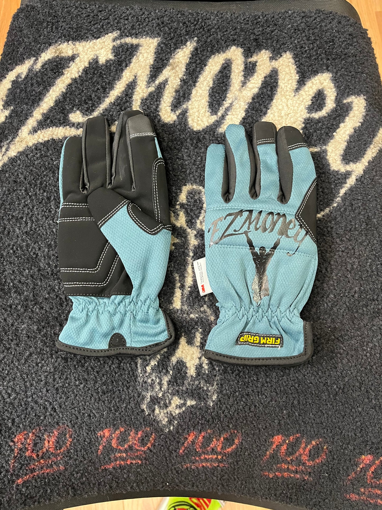 EZMONEY training gloves