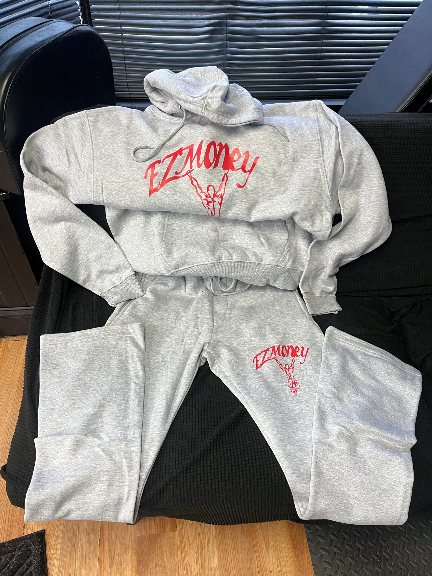 EZMONEY stacked bottom set